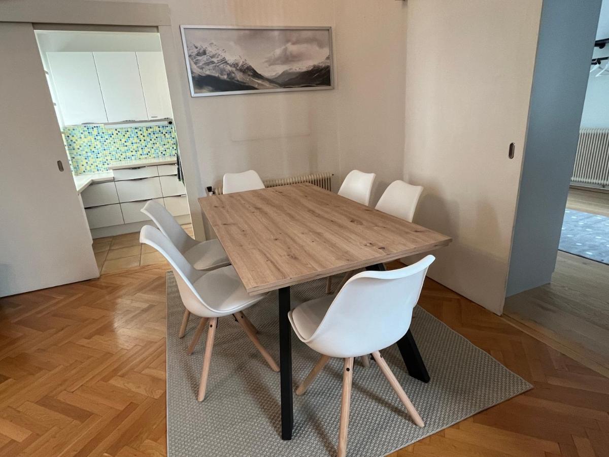 Stylish Apt Near Urania 1Br Leilighet Wien Eksteriør bilde