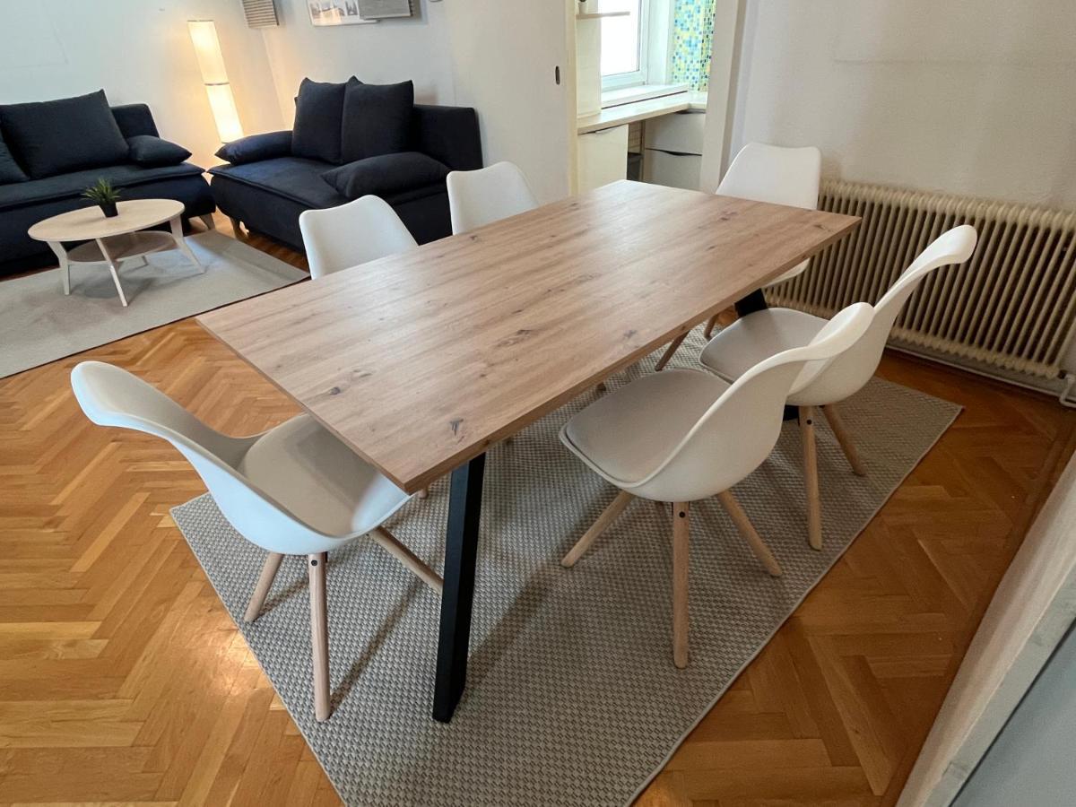 Stylish Apt Near Urania 1Br Leilighet Wien Eksteriør bilde